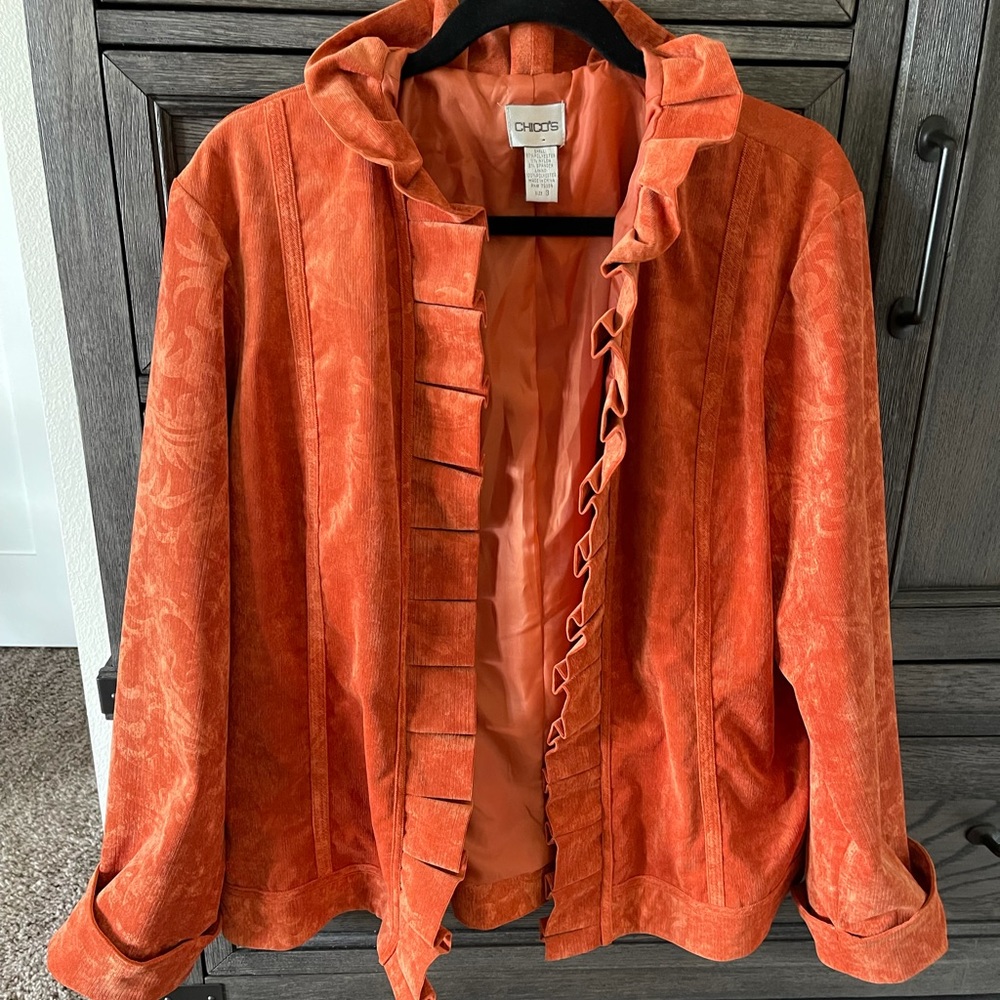 Fun Chico’s soft jacket! ❤️